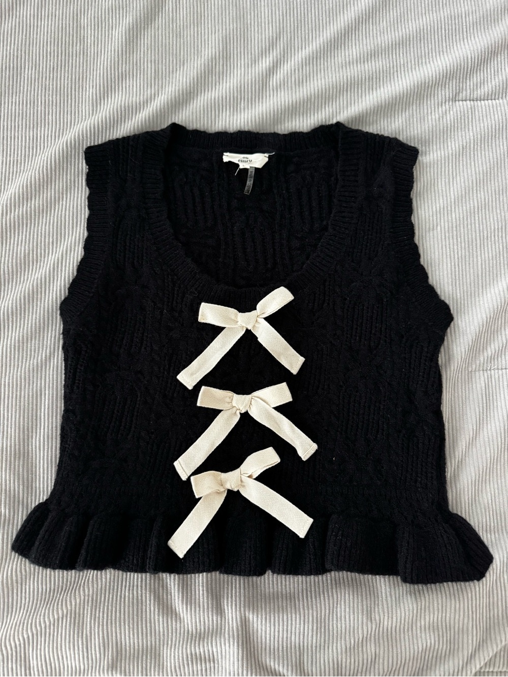 entro Black Knit Top with Cream Bow Accents